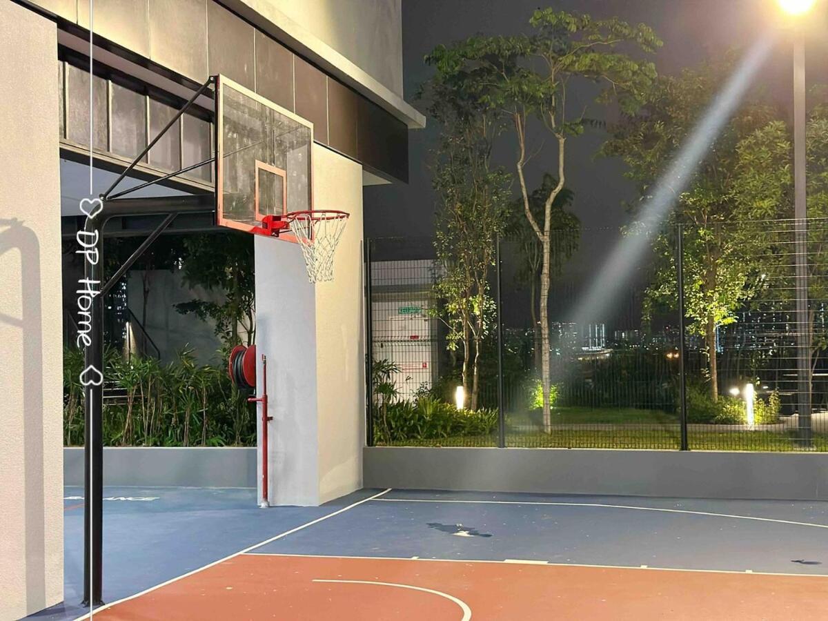 Luxury Kl Center 6-8pax Trx-velocity-ikea